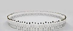 一支日本性冷淡风广告，把换名片拍出盛大仪式感