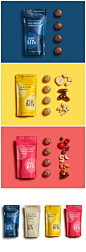 Florida Start-up has a No Fuss Approach to Brand Design and Packaging Designed by: Design Womb⠀ Project: Basic Bits Raw Snack Balls Category: #snacks #food