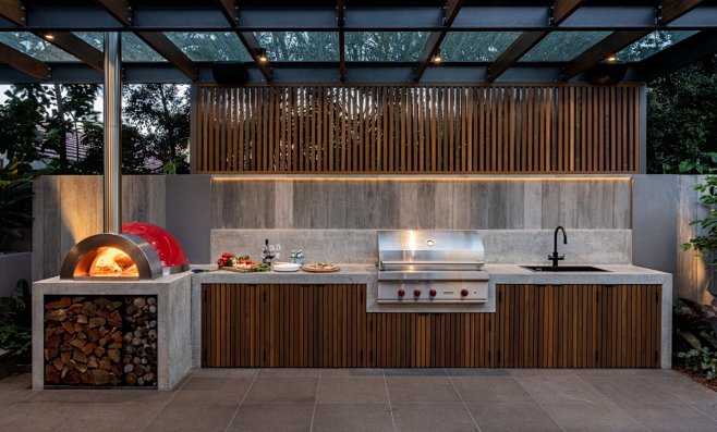 Concrete Alfresco : ...