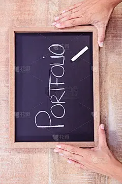 带有作品集文本的黑板