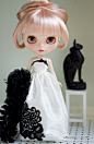 silk ballgown ensemble | Flickr – 相片分享！ （想看更多娃娃图片，请关注：@寻找各国Blythe分享小站)