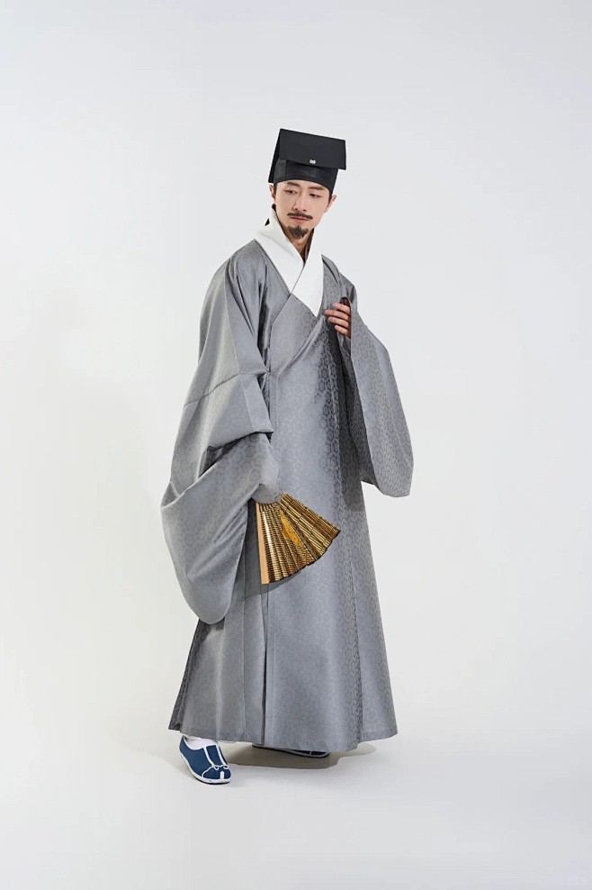 灰色道袍有些微妙的书生人夫感_3_峯裳_来自小红书网页版
