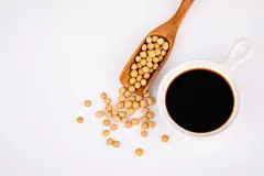 酱油调味料佐料厨房用品摄影图