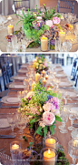 绿植与花艺的婚礼设计，室内外都让餐桌、花门、吊顶的花材布局的那么自然