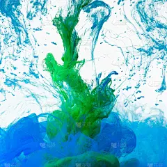 彩色飞溅水下