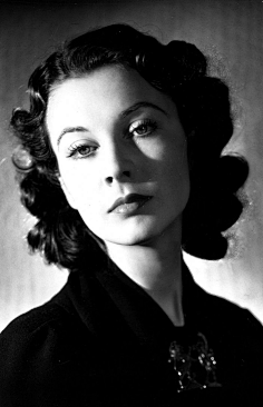 vivian leigh费雯丽上官长君采集到黑白照片采集pinterest.