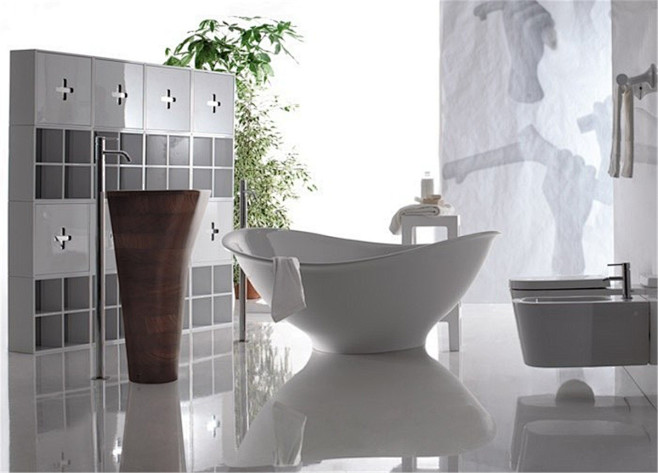 MEG11系列的独立式浴缸由设计师Ant...