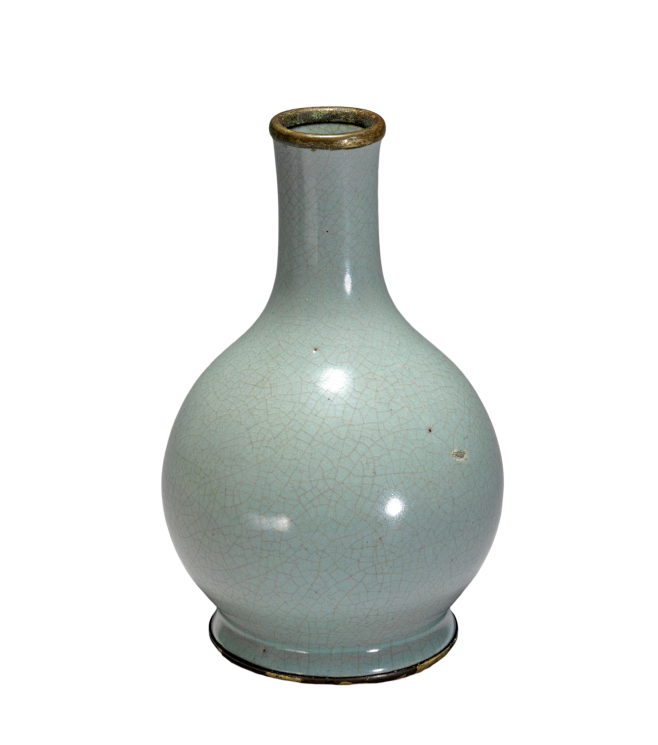 北宋汝窑青瓷胆瓶，台北故宫博物院藏
