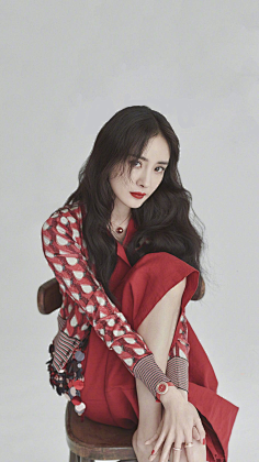 到国内模特拎包购物的女人采集曼乔97采集到国内模特bora y hyorin