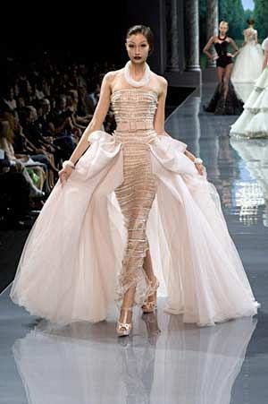 Dior couture.: 