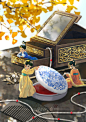 妆奁拟人_阿ya柚__插画师作品_涂鸦王国gracg.com

当窗理云鬓,对镜贴花黄