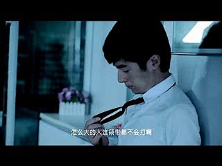 我想，无论你多喜欢一个人，都需要一个借口...