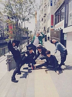 小背影moon苹果采集到ikon