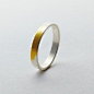Gold Wedding Ring，唯美的结婚戒指，日本设计公司 Torafu Architects 出品。18K 金，表面镀有一层银，随时间流逝将被磨损，流露出金。寓意夫妻 “共同度过的时光”，感情历久弥新。 售价:4333元