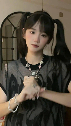 发呆的小绵羊i采集到井川里予宝宝