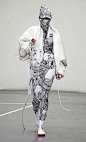 #服装设计# #灵感的诞生#

Liesbeth Sterkenburg  
Arnhem时装设计
#帕森斯设计学院# ​​​​
