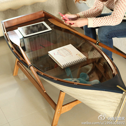 这是一款纯手工海洋风格船型茶几。采用中西...