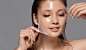 Main_female_removing_trasparent_peeling_mask_看图王