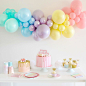 balloon-garland-kit-pastel-table.jpg (1000×1000)