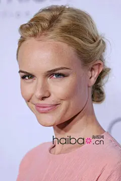 【Kate Bosworth】“真人芭比”也曾是“土妞一枚”？回顾凯特·波茨沃斯 (Kate Bosworth) 2002——2012年间的妆容进化史！_海报时尚网