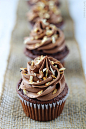 Chocolate Coconut Cupcakes | Creme De La Crumb