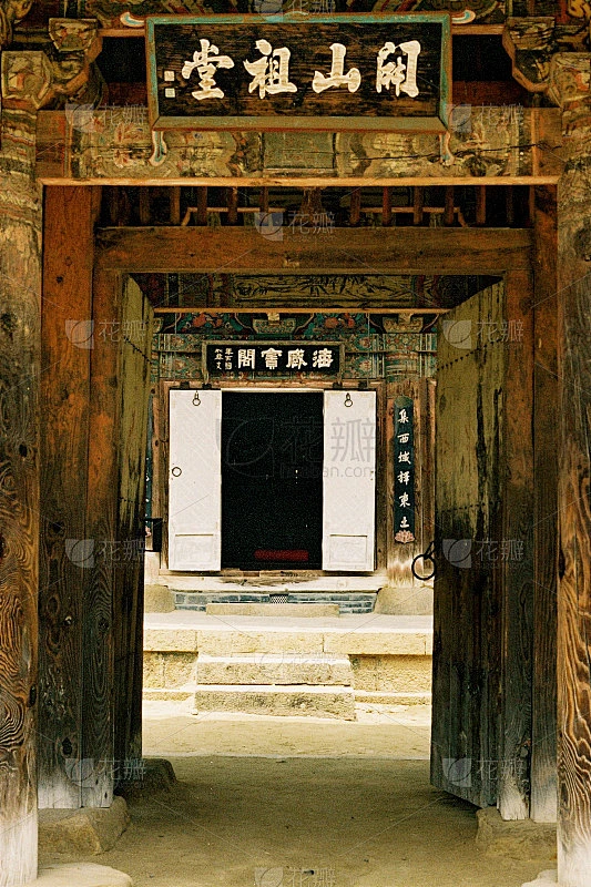 寺庙门，韩国素材-花瓣网