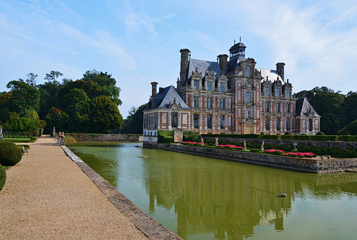 Château de Beaumesni...