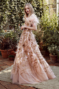 Marchesa Pre-Fall 2019 Fashion Show : The complete Marchesa Pre-Fall 2019 fashion show now on Vogue Runway.