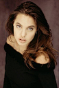 顶好视觉16岁时的 安吉丽娜·朱莉（Angelina Jolie）