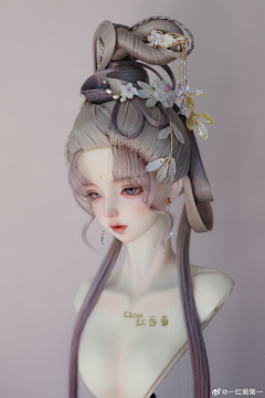 星辰2028采集到服装/娃娃/珠宝/饰品