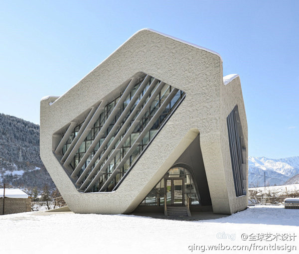 其中“house of justice”...