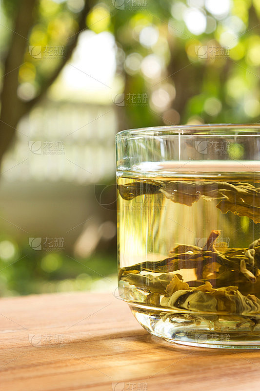 一杯茶。