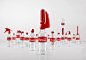 可口可乐与“2nd Lives”中获奖的广告公司奥美（中国）联手创作16款红色的拧盖，将弃用的塑料瓶变得实用和富有创造力。