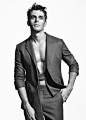 #Antoni Porowski# for V Man Fall 2018.《粉雄救兵》里的安东尼小哥~ ​​​​