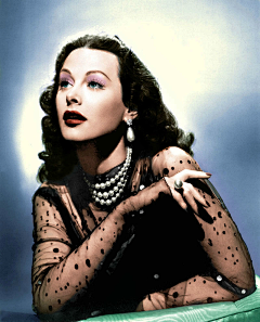 暖阁香箬采集到传奇女星 - 海蒂拉玛(Hedy Lamarr)