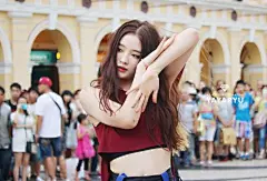 #安恩真##美颜领舞安恩真#150823 澳门拍摄出道曲《擦肩而过》MV高清饭拍恩真6P
Cr.logo

★大吧招新☆打轴压制-韩翻-前线-美工 ​​
『报名请私信官博』 ​​​
『周年集资: O网页链接』 ​​​ ​​​​
