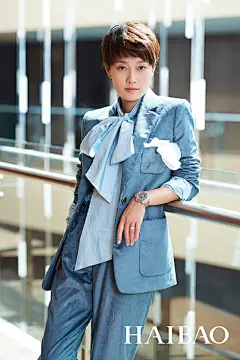 马伊琍：不念过去，不畏将来，直面自己的人生_报尚名来_海报时尚网