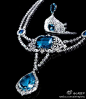【拍场的皇室女性珠宝】奥尔加公主的海蓝宝石钻石皇冠、项链 这顶海蓝宝石与钻石镶嵌的皇冠和这条项链是卡地亚在1912年设计出品的作品，是佩里公主奥尔加的收藏品，而她的生活就像她收集的珠宝一样备受世人关注。这顶海蓝宝石与钻石镶嵌的皇冠和配套的项链就是公爵夫妇流放法国时期订制的