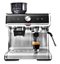Gastroback Espressomaschine Design Espresso Barista Pro : Die Gastroback Espressomaschine Design Espresso Barista Pro ist ein Siebträger-mit integriertem Kegelmahlwerk. Die Maschine kreiert alle Kaffeespezialitäten von Espresso, Latte Macchiato, Cappuccin