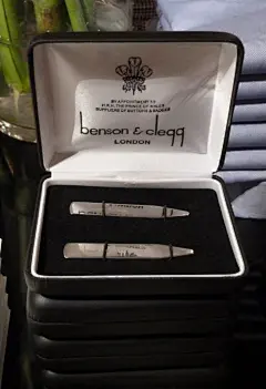 男装店铺装修设计图集丨服装展示展架展台/试衣间展示区销售区设计