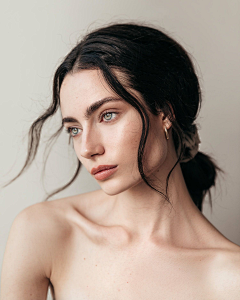 翻墙的奈亚子呀采集到美 beauty