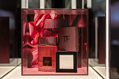 最宝贝采集到TOMFORD