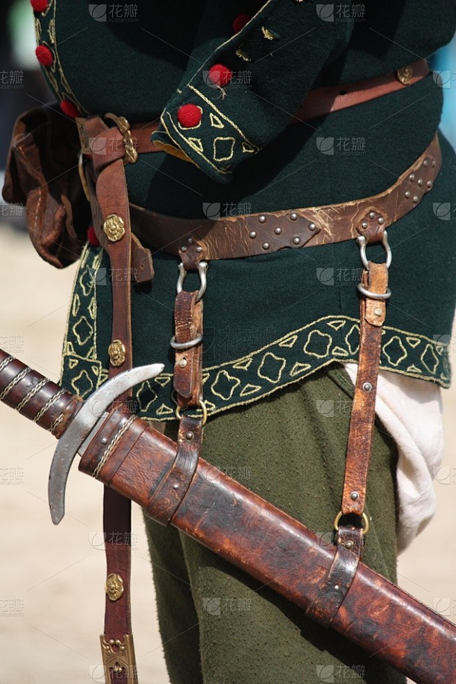 剑鞘的男人的特写