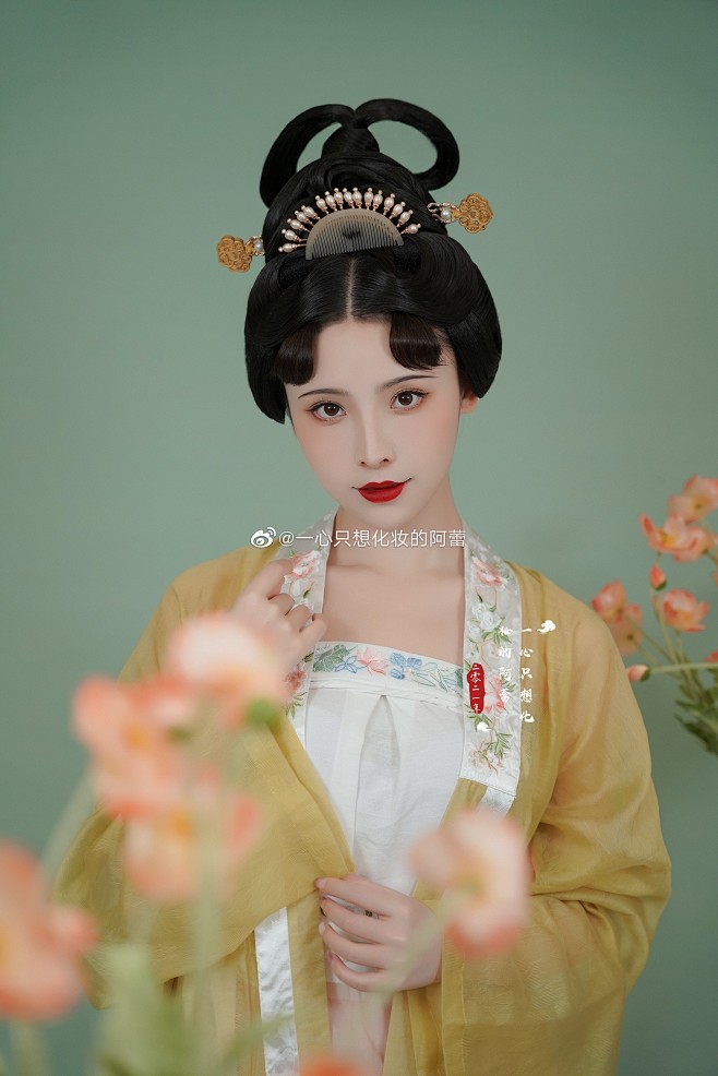 @一心只想化妆的阿蕾 的个人主页 - 微...