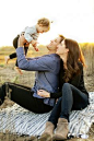 Such a cute family shot! Love the candid moments! And that light!!! #family #photography