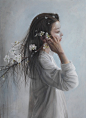 Realistic Art by Atsushi Suwa 諏訪敦 Atsushi Suwa born in 1967 in Hokkaido, Japan is well-recognized Japanese painter. He studied oil painting at Musashino Art University, graduating in 1992. He stayed in Madrid for two years through the artist program...