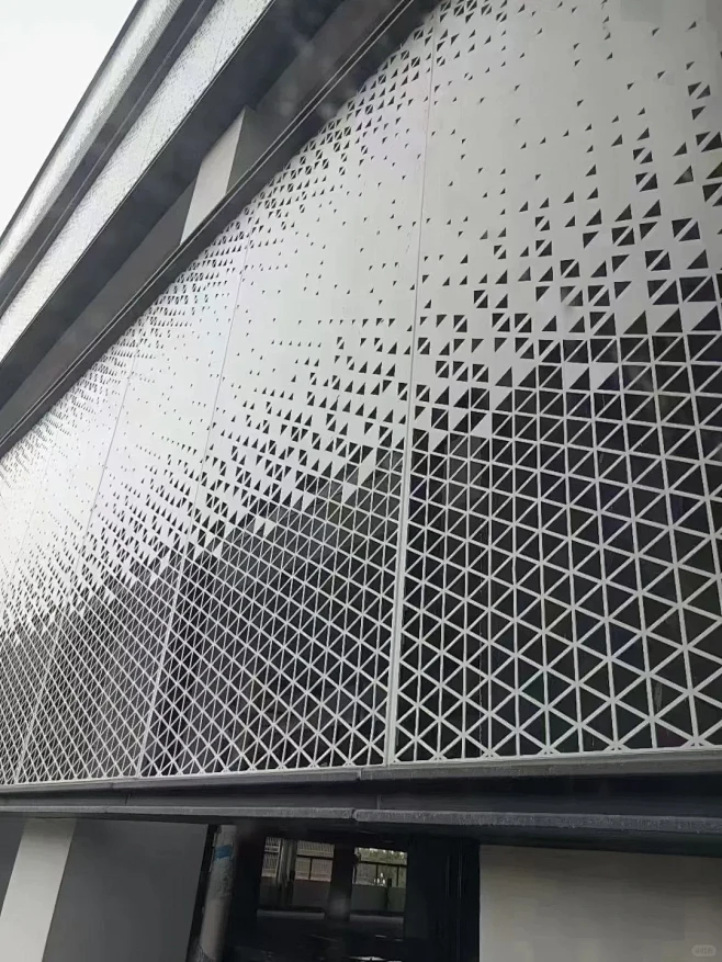 外立面镂空铝单板 三角形 花型 冲孔 异型 - 小红书-花瓣网