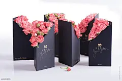 COCO FIORI创意鲜花品牌纸包装设计-Backbone Branding [30P] (20).jpg