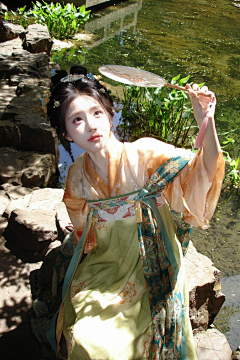 故南风采集到人物光影参考