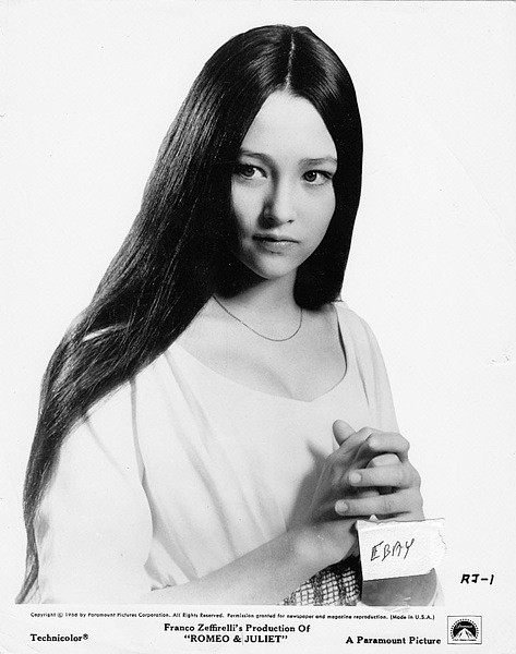 奥丽维娅·赫西 Olivia Husse...